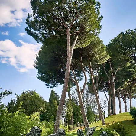 Cavalieri, A Waldorf Astoria Feriested
