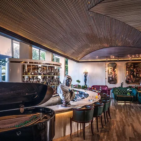 Cavalieri, A Waldorf Astoria Resort 5*