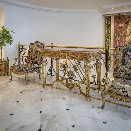 Feriested Cavalieri, A Waldorf Astoria Rom