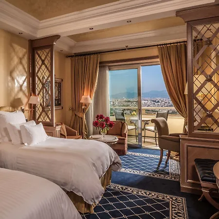 אתר נופש Cavalieri, A Waldorf Astoria 5*