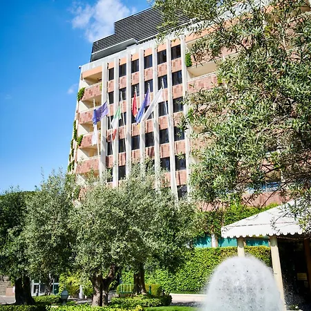 Cavalieri, A Waldorf Astoria 5* Rome