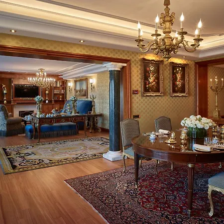 אתר נופש Cavalieri, A Waldorf Astoria רומא