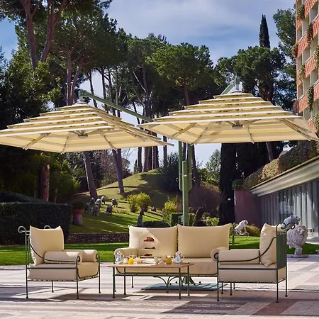 Cavalieri, A Waldorf Astoria 5* Roma