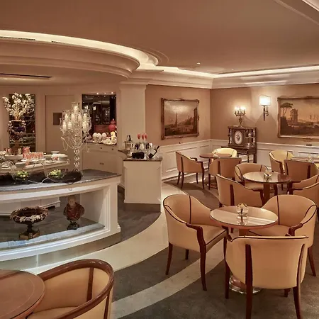 Cavalieri, A Waldorf Astoria אתר נופש רומא