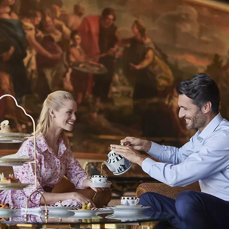 Cavalieri, A Waldorf Astoria Róma