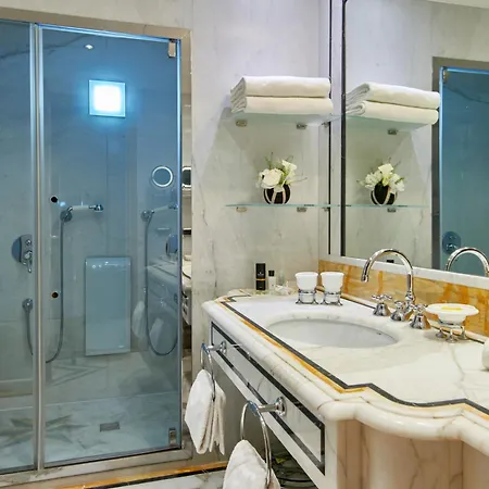 Cavalieri, A Waldorf Astoria 5* 로마