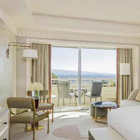 Cavalieri, A Waldorf Astoria 5* Roma
