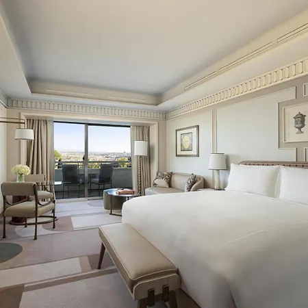 Resort Cavalieri, A Waldorf Astoria