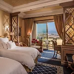 リゾート Cavalieri, A Waldorf Astoria 5*