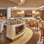 Cavalieri, A Waldorf Astoria ローマ