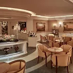 Cavalieri, A Waldorf Astoria 리조트 로마